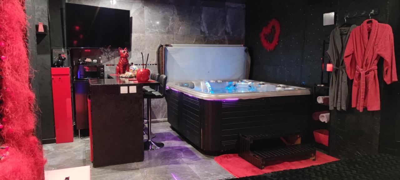Loft Romantique Hammam Spa Privatif Playroom Grenoble Ngoại thất bức ảnh