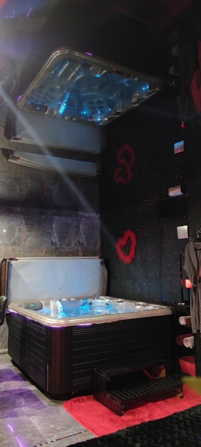 Loft Romantique Hammam Spa Privatif Playroom Grenoble Ngoại thất bức ảnh